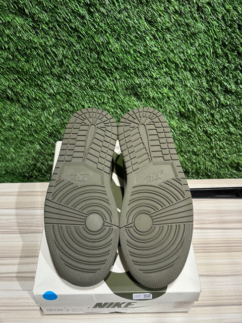 Jordan 1 Retro Low OG SP Travis Scott Olive (Women's) Sz 6W/4.5M