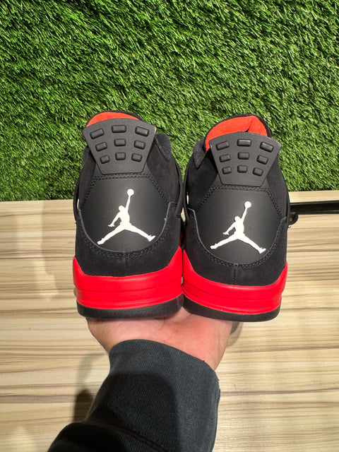 Jordan 4 Retro Red Thunder Sz 11