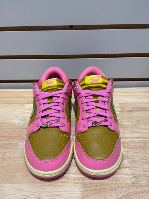 Nike Dunk Low QS Parris Goebel (Women's) Sz 7M