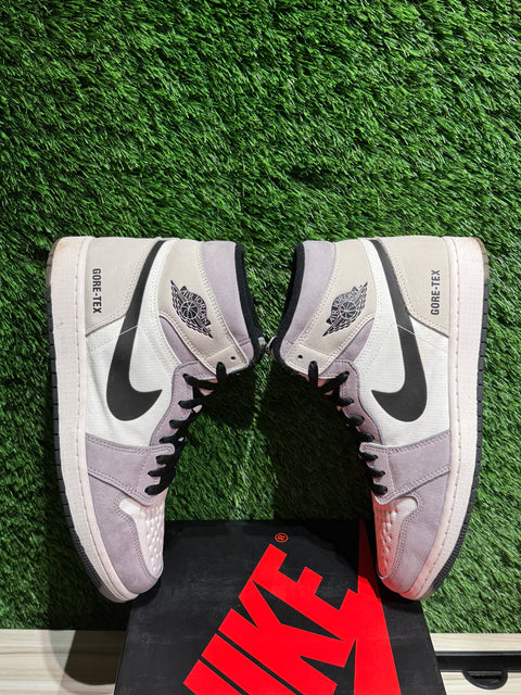 Jordan 1 Retro High Element Gore-Tex Light Bone Sz 10.5