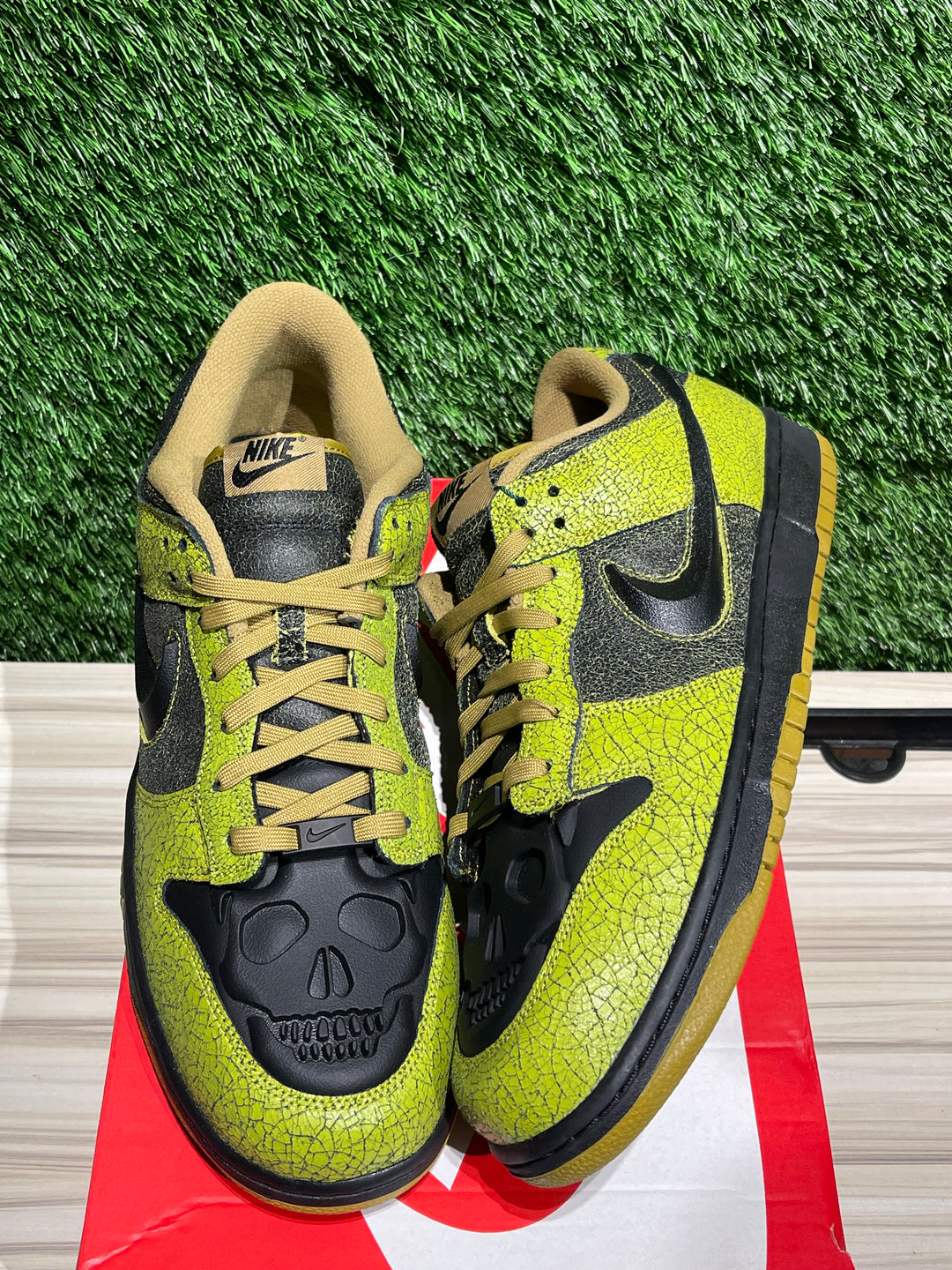 Nike Dunk Low Retro QS Halloween Skull Sz 14M – Sneak City