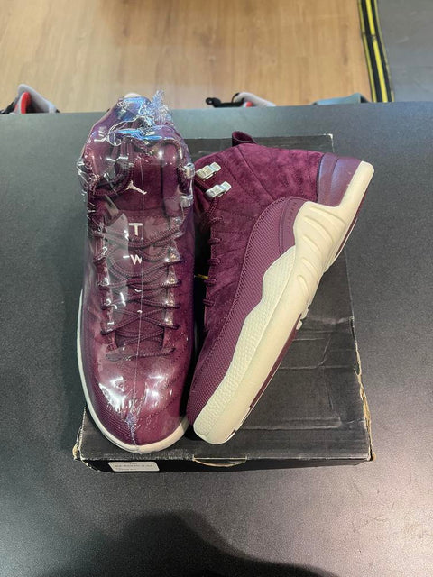 Jordan 12 Retro Bordeaux (GS) Sz 6Y/7.5W