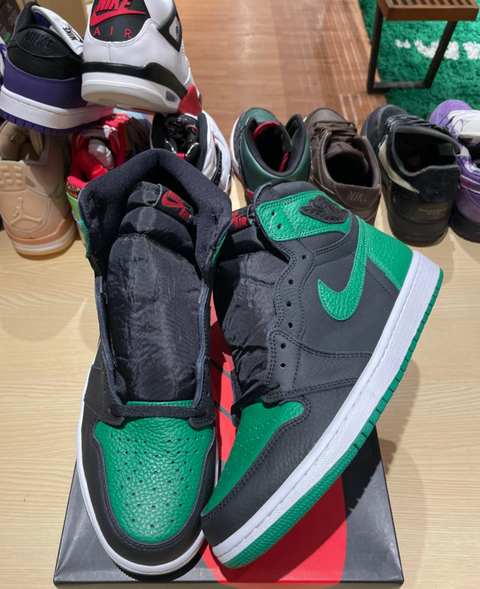 Jordan 1 Retro High Pine Green Black