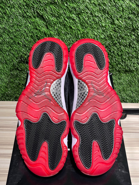 Jordan 11 Retro Bred Velvet (Women's) Sz 10.5M/12W
