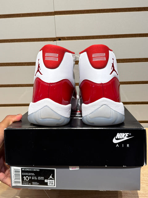 Jordan 11 Retro Cherry (2022) Sz 10.5