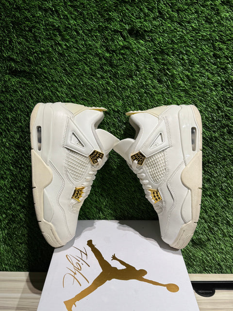 Jordan 4 Retro Metallic Gold (Women's) Sz 6M/7.5W