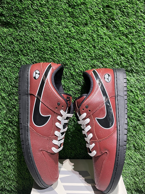 Nike SB Dunk Low Limosine Skateboards Sz 12M