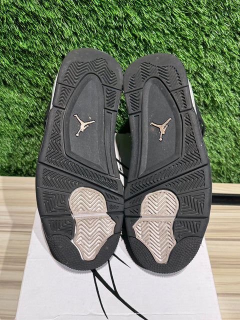 Jordan 4 Retro White Thunder (GS) Sz 5Y