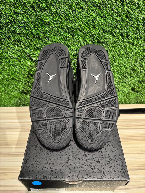 Jordan 4 Retro Black Cat (2025) (GS) Sz 6Y