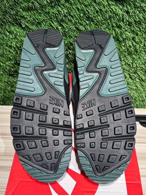 Nike Air Max 90 Burgundy Crush Vintage Green Sz 10M