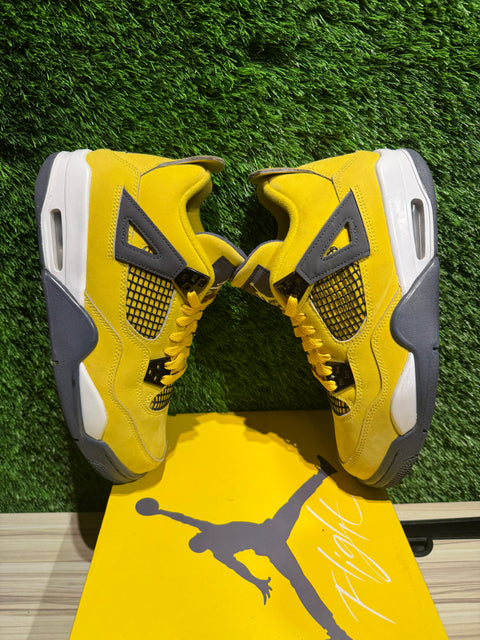 Jordan 4 Retro Lightning (2021) (GS) Sz 7Y