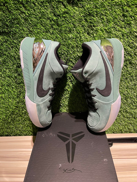 Nike Kobe 4 Protro Girl Dad Sz 9.5