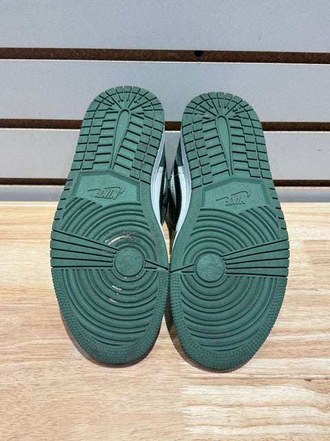 Jordan 1 Mid Dutch Green (Women's) Sz 5M/6.5W