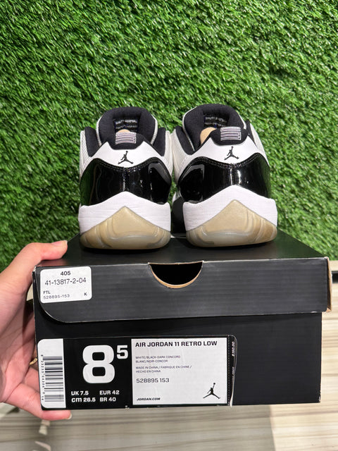 Jordan 11 Retro Low Concord Sz 8.5M.