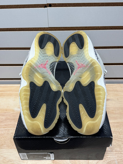 Jordan 11 Retro Low Snake Light Bone Sz 11