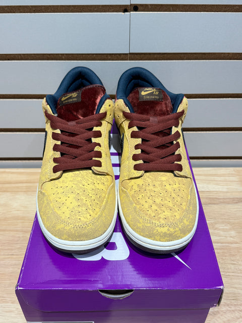 Nike SB Dunk Low City of Cinema Sz 13