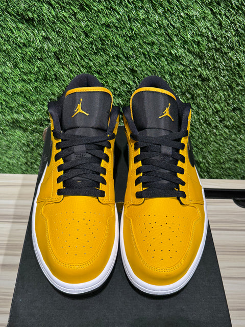 Jordan 1 Low University Gold Sz 12