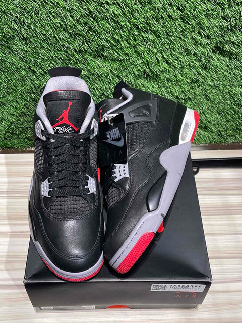 Jordan 4 Retro Bred Reimagined Sz 11M