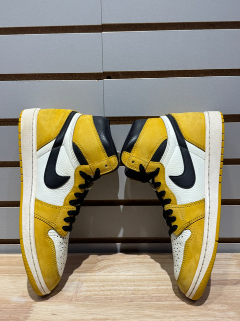 Jordan 1 Retro High OG Yellow Ochre Sz 9.5M