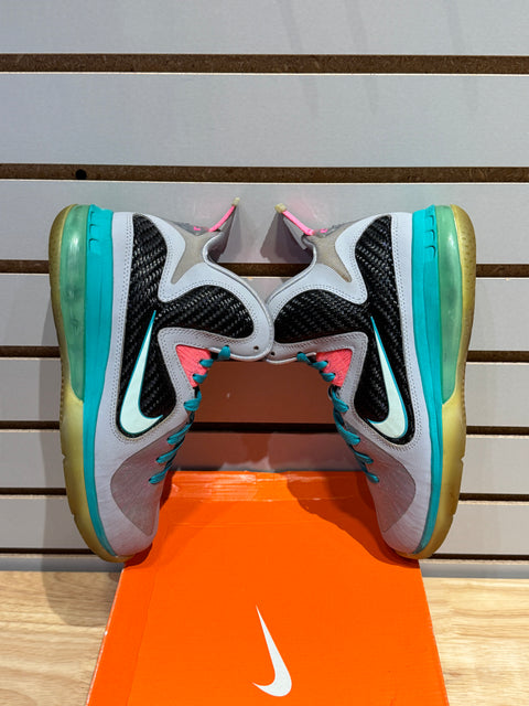 Nike LeBron 9 South Beach (GS) Sz 6.5Y