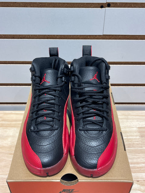 Jordan 12 Retro Flu Game (2015) (GS) Sz 5.5Y