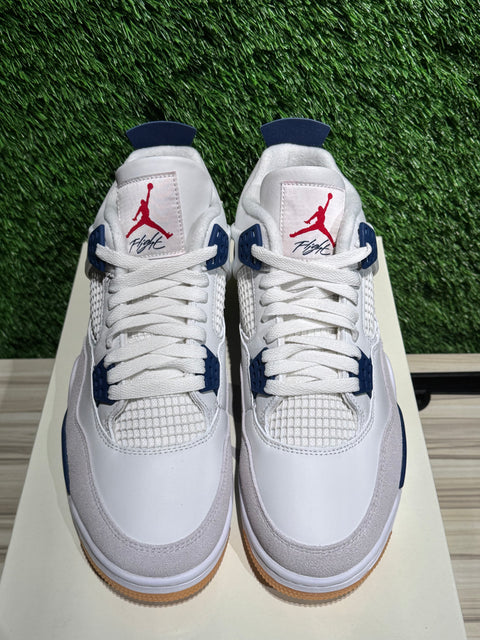 Jordan 4 Retro SB Navy Sz 9.5