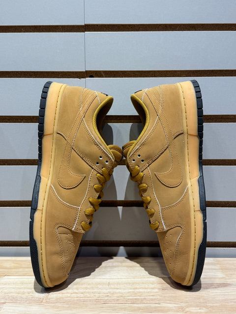 Nike Dunk Low Retro SE Wheat Gum Sz 12