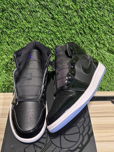 Jordan 1 Mid SE Space Jam Sz 8.5