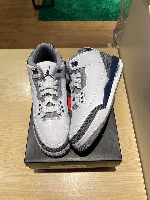 Jordan 3 Retro Midnight Navy (GS) Sz 7Y