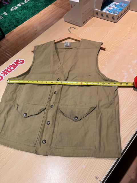 Brown Filson Fishing Hunting Tan Khaki Vest Sz L