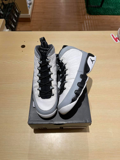 Jordan 9 Retro Barons (GS) Sz 5.5Y/7W