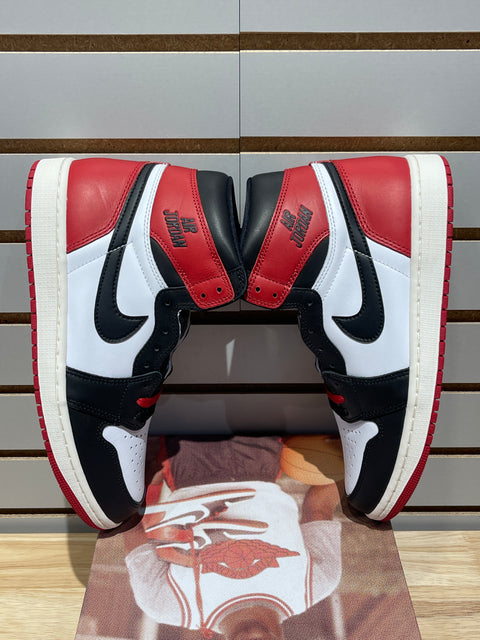 Jordan 1 Retro High OG Black Toe Reimagined Sz 9.5
