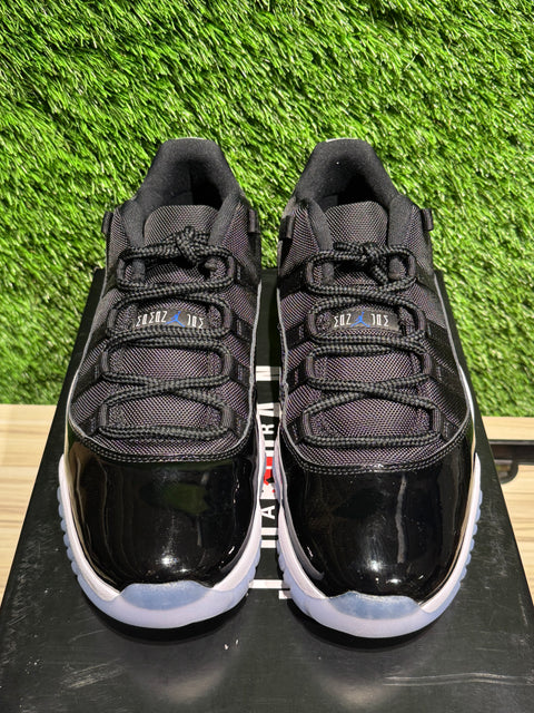 Jordan 11 Retro Low Space Jam Sz 10M