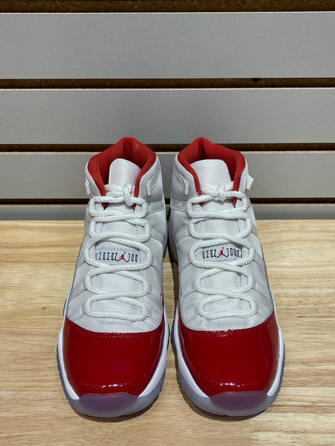 Jordan 11 Retro Cherry (2022) (GS) Sz 7Y