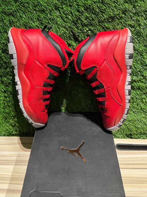 Jordan 10 Retro Bulls Over Broadway (GS) Sz 6Y