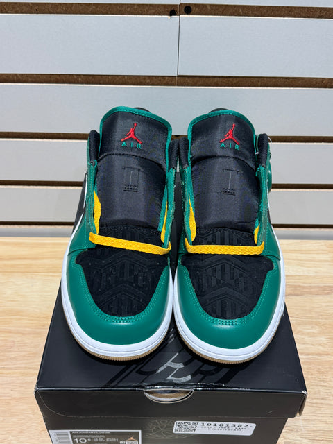 Jordan 1 Low SE Holiday Special (2022)