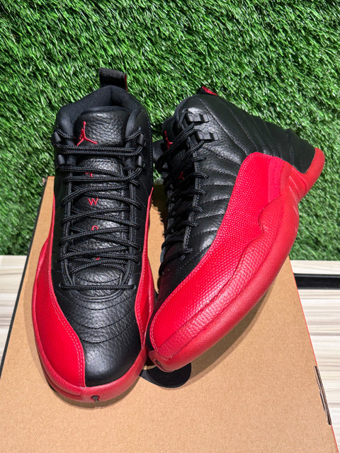 Jordan 12 Retro Flu Game (2025) Sz 9.5M