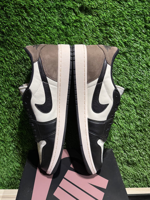 Jordan 1 Retro Low OG Mocha Sz 12M