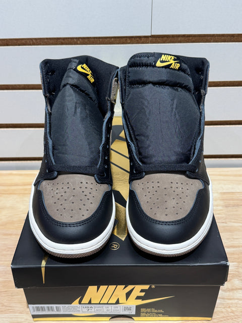 Jordan 1 Retro High OG Palomino Sz 7.5