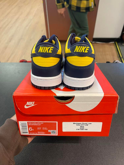 Nike Dunk Low Michigan (2021/2024) (GS) Sz 6Y