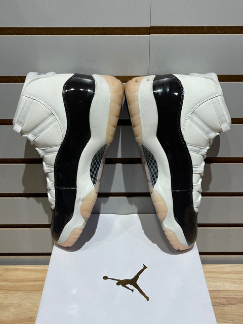 Jordan 11 Retro Neapolitan (Women's) Sz 10.5M