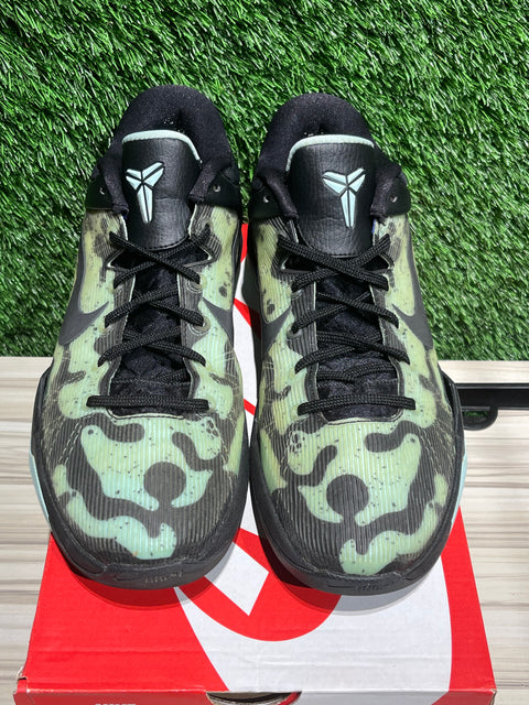 Nike Kobe 7 Poison Dart Frog (Mint) Sz 10M