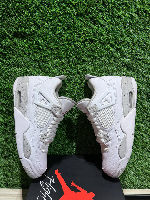 Jordan 4 Retro White Oreo (2021) (GS) Sz 5Y