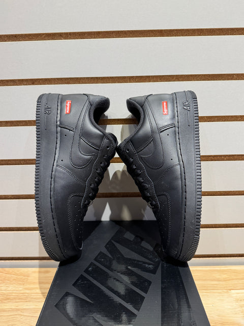Nike Air Force 1 Low Supreme Black Sz 8