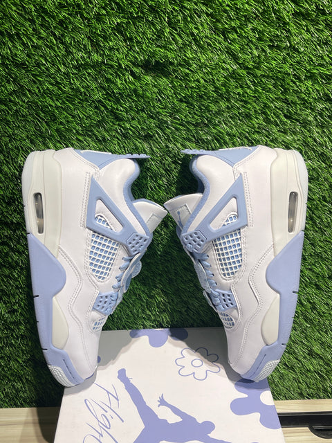 Jordan 4 Retro Forget Me Not (Women's) Sz 6M
