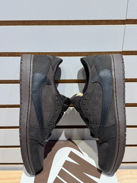Jordan 1 Retro Low OG SP Travis Scott Velvet Brown Sz 9.5