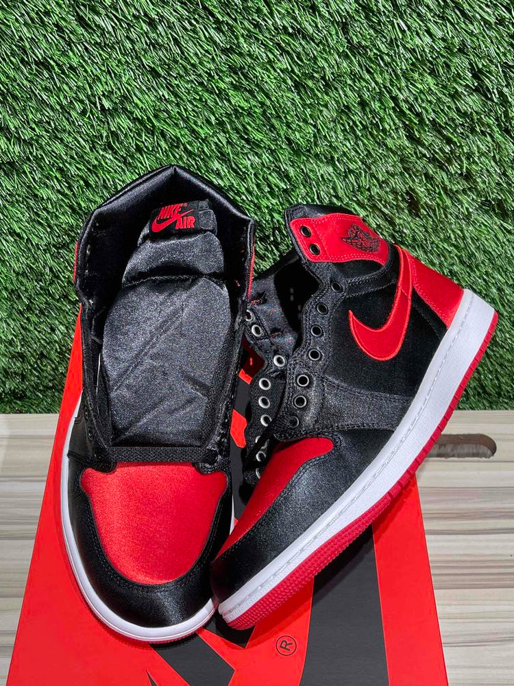 Jordan 1 Retro High OG Satin Bred (Women's) Sz 8.5M/10W