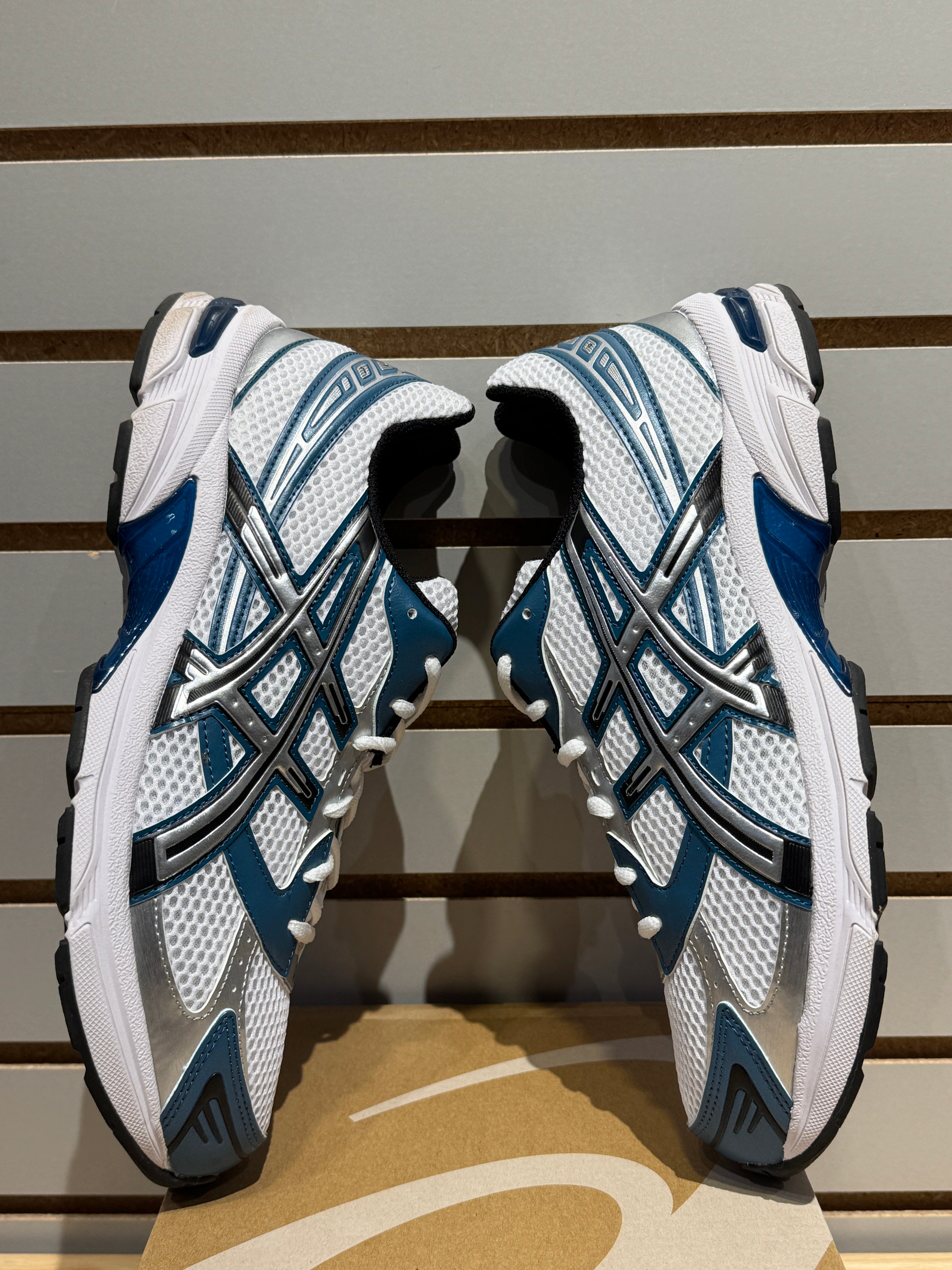 ASICS Gel-1130 White Restful Teal Sz 11 – Sneak City