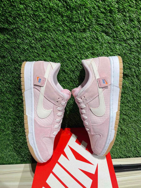 Nike Dunk Low Teddy Bear (Women's) Sz 8.5W