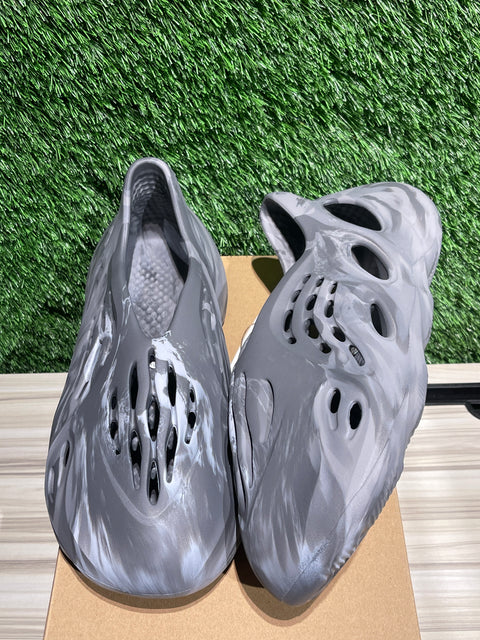 adidas Yeezy Foam RNR MX Granite